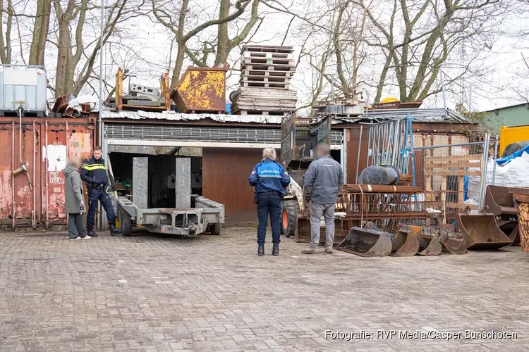 Grote controle op bedrijventerrein in Eemnes