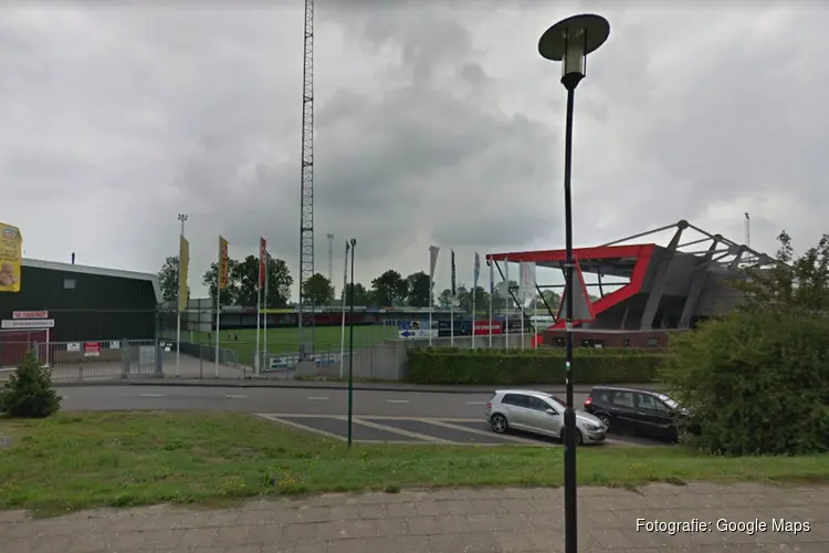Derby tussen IJsselmeervogels en GVVV in rust gestaakt na incident in spelerstunnel